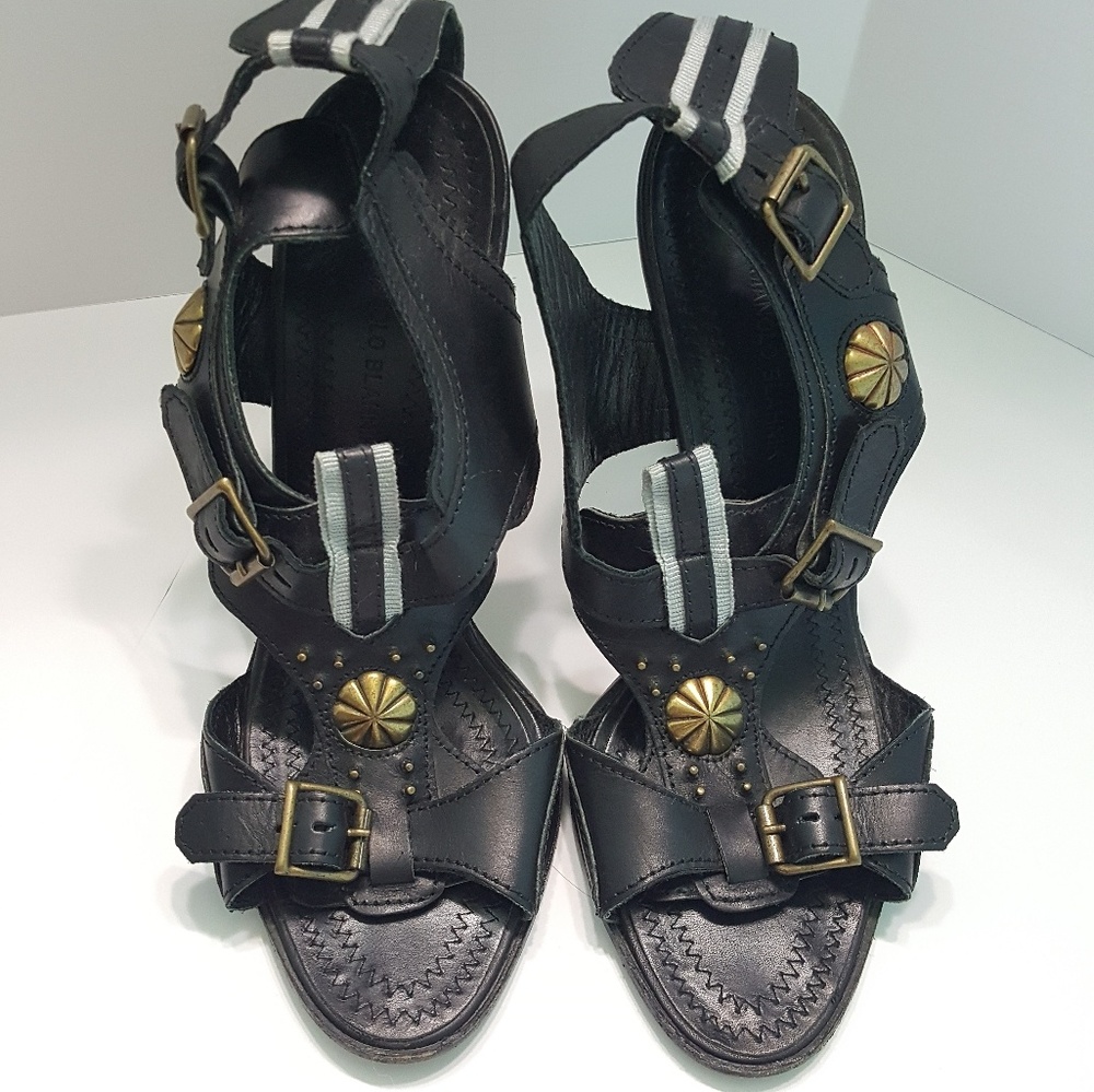 EUC Manolo Blahnik Sandals